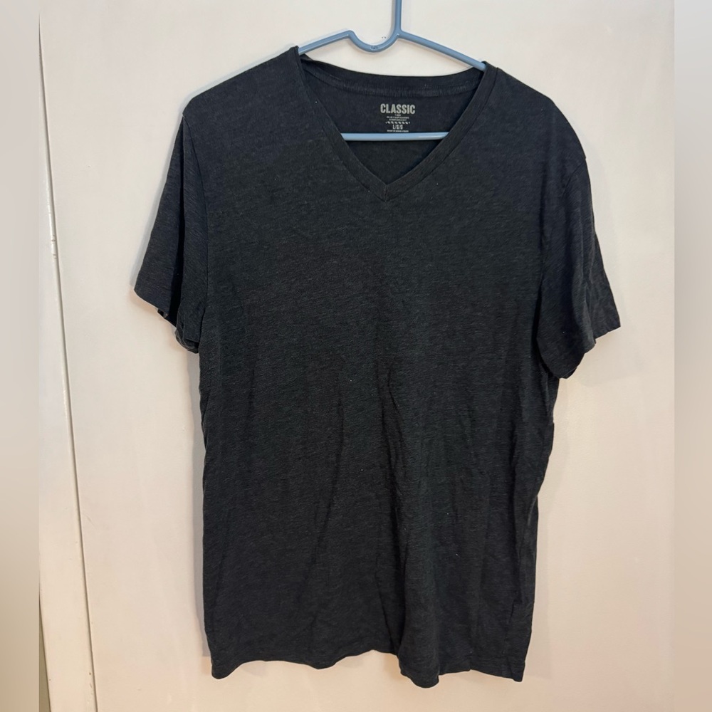 Old Navy Classic Black V-Neck Men's Shirt cotton dark heather gray